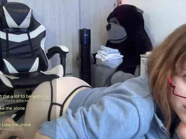 RevySadashiTrue webcam