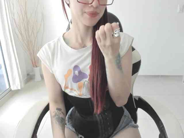 RevySadashiTrue webcam