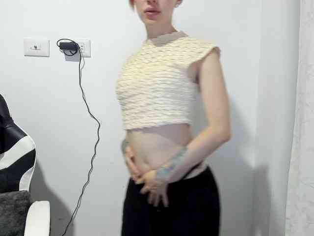 RevySadashiTrue webcam