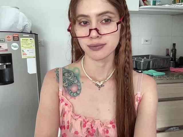 RevySadashiTrue webcam