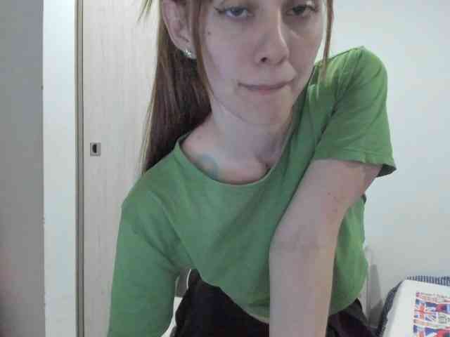 RevySadashiTrue webcam