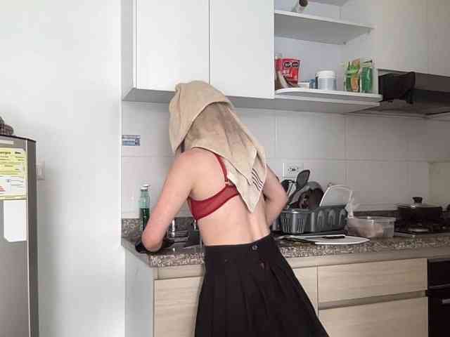 RevySadashiTrue Live Webcam on BongaCams