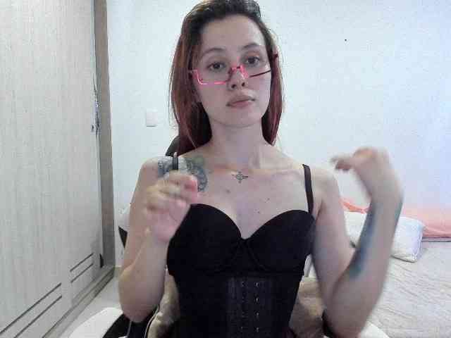 RevySadashiTrue webcam