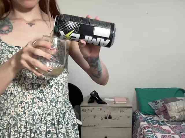 RevySadashiTrue webcam