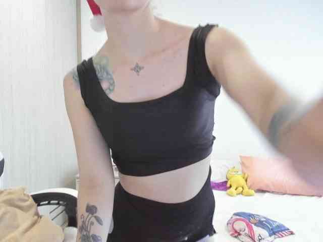 RevySadashiTrue webcam