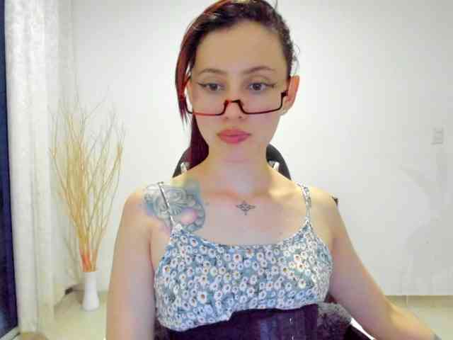 RevySadashiTrue webcam