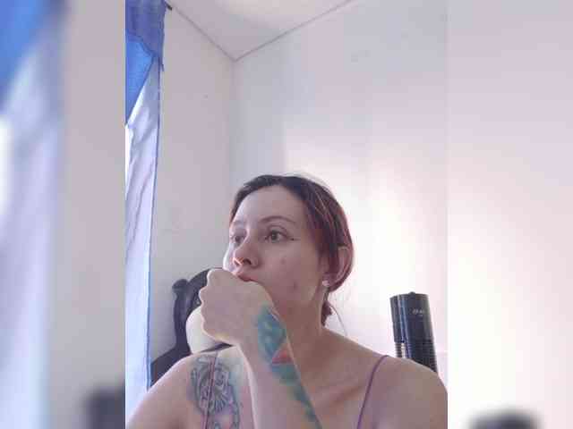 RevySadashiTrue webcam