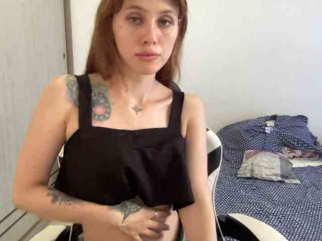 RevySadashiTrue webcam