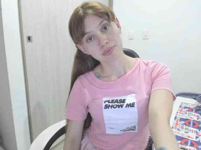 RevySadashiTrue webcam