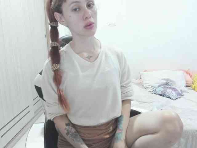 RevySadashiTrue webcam