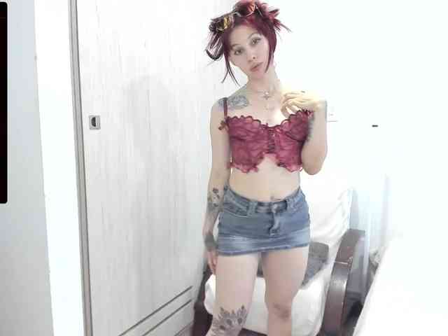 RevySadashiTrue webcam