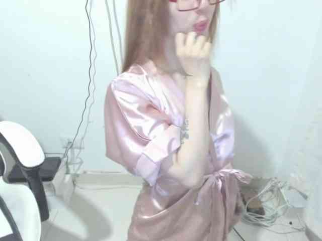 RevySadashiTrue webcam