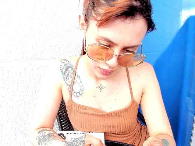 RevySadashiTrue webcam