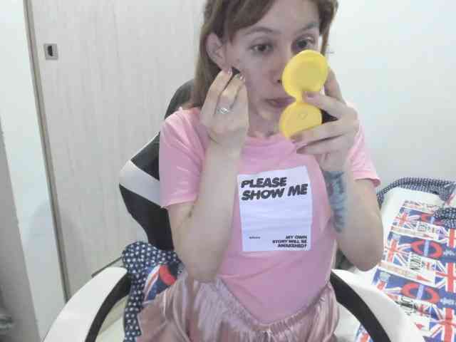 RevySadashiTrue webcam