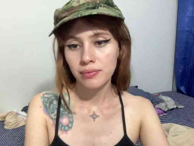 RevySadashiTrue webcam