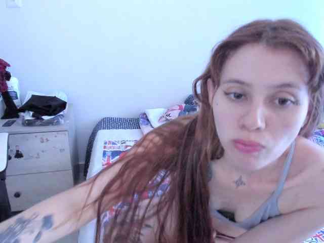 RevySadashiTrue webcam