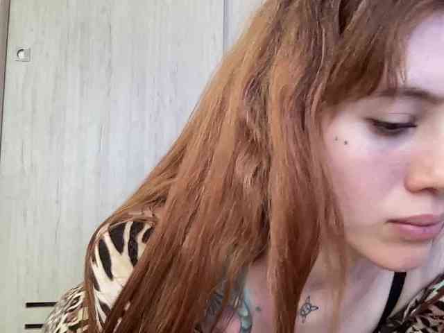 RevySadashiTrue webcam