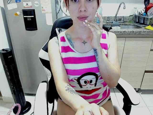 RevySadashiTrue webcam