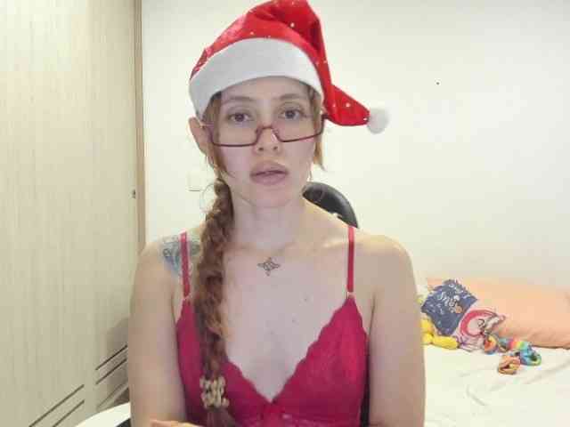 RevySadashiTrue webcam