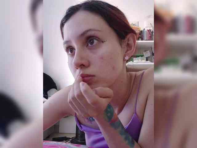 RevySadashiTrue webcam