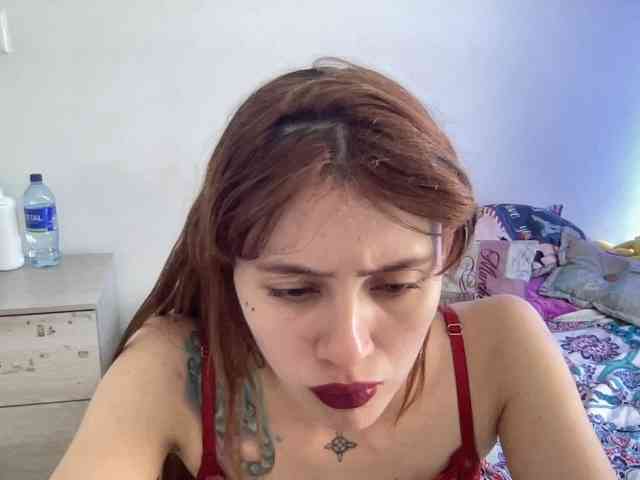 RevySadashiTrue webcam