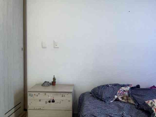 RevySadashiTrue webcam