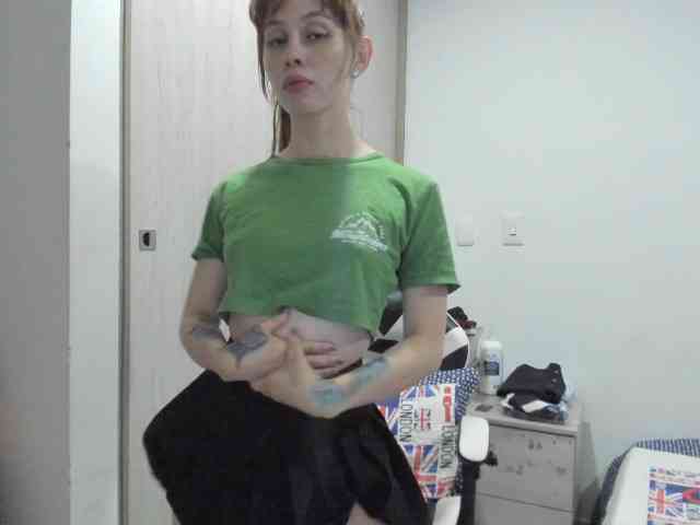 RevySadashiTrue webcam