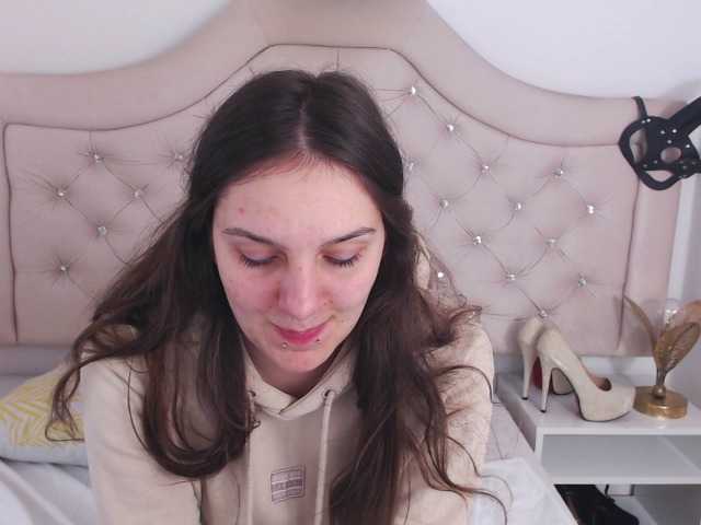 MayaHot webcam bongacams model stream image