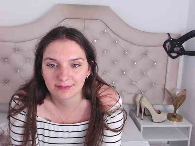 MayaHot webcam