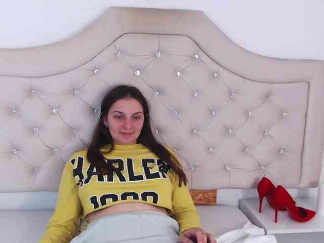MayaHot webcam