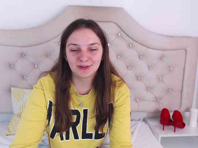 MayaHot webcam