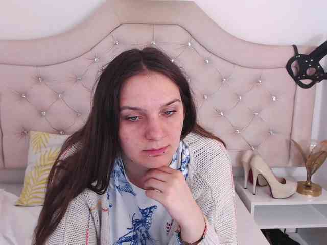 MayaHot webcam