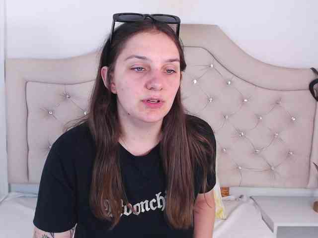 MayaHot webcam