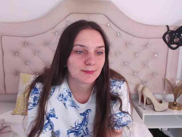 MayaHot webcam