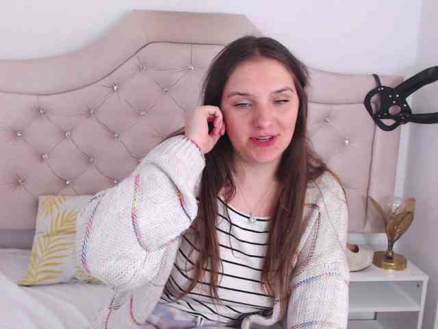 MayaHot webcam