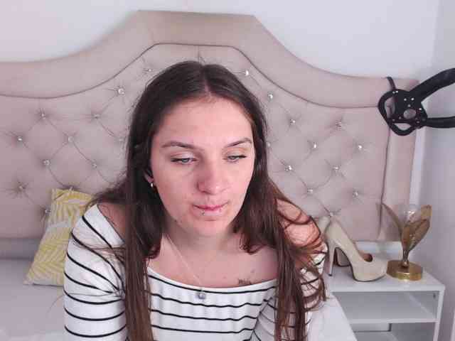 MayaHot webcam