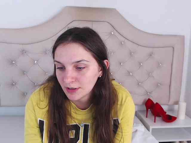 MayaHot webcam