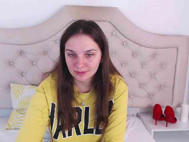 MayaHot webcam