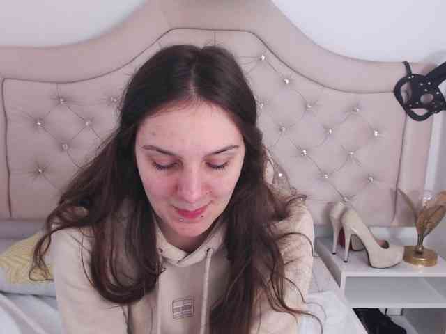 MayaHot webcam