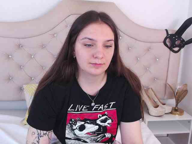 MayaHot webcam