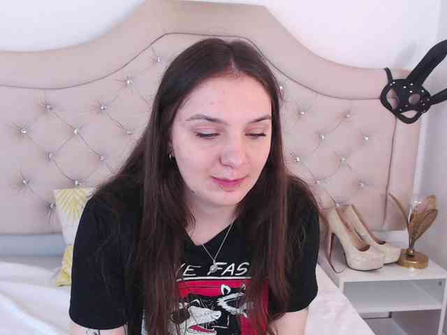 MayaHot webcam