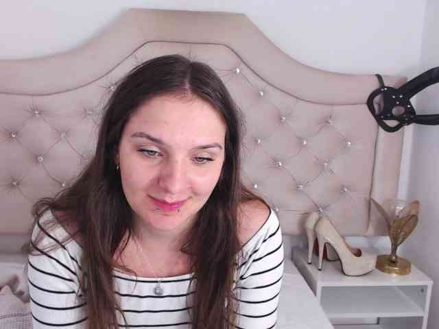MayaHot webcam