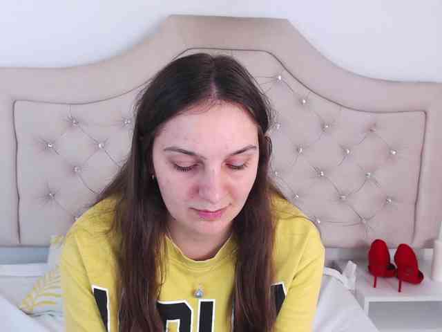 MayaHot webcam