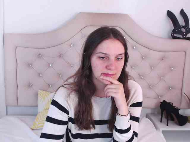MayaHot webcam