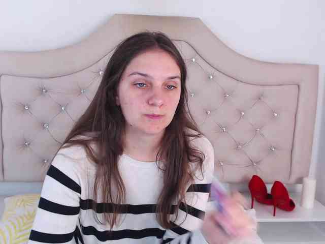 MayaHot webcam