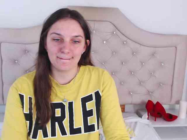 MayaHot webcam