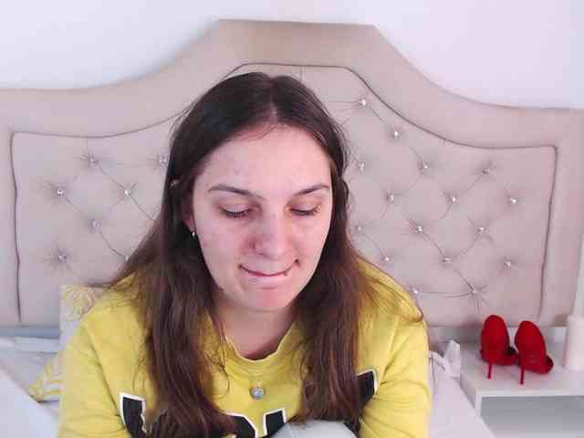 MayaHot webcam