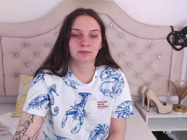 MayaHot webcam