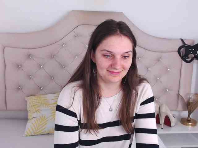 MayaHot webcam