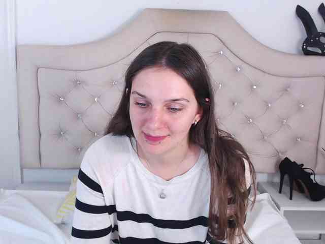 MayaHot webcam
